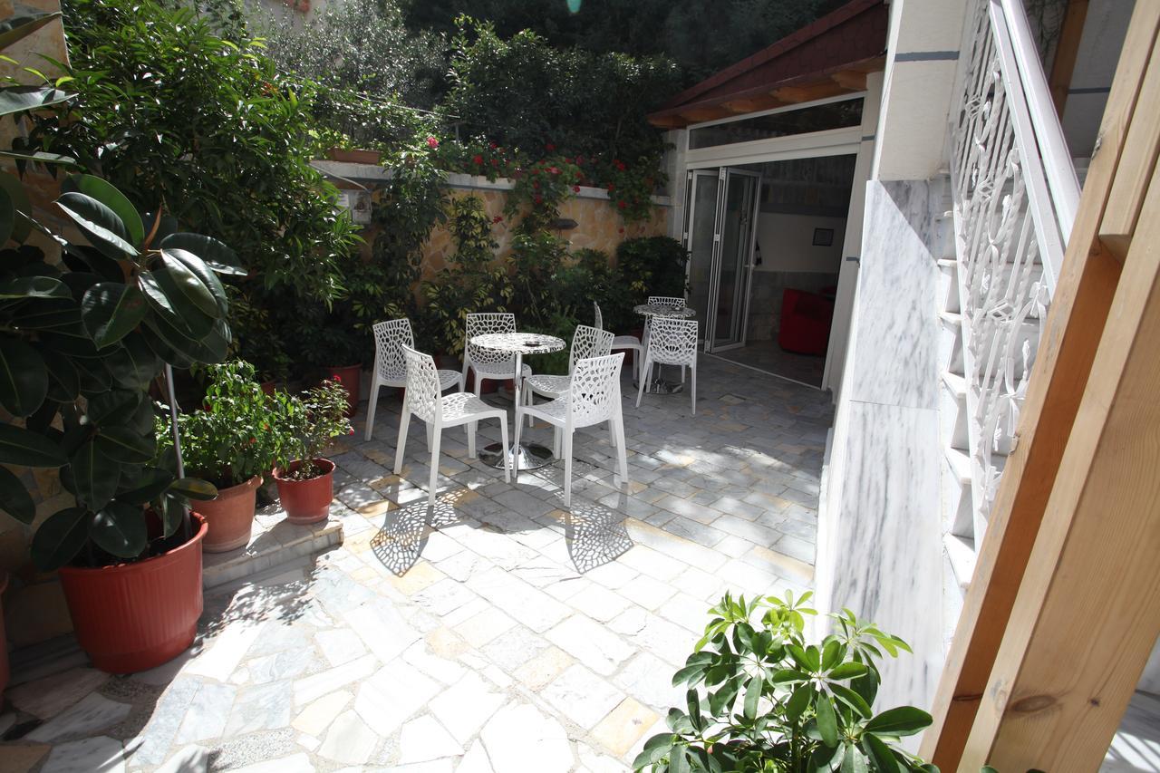 Alen Bar Hotel Τίρανα Εξωτερικό φωτογραφία